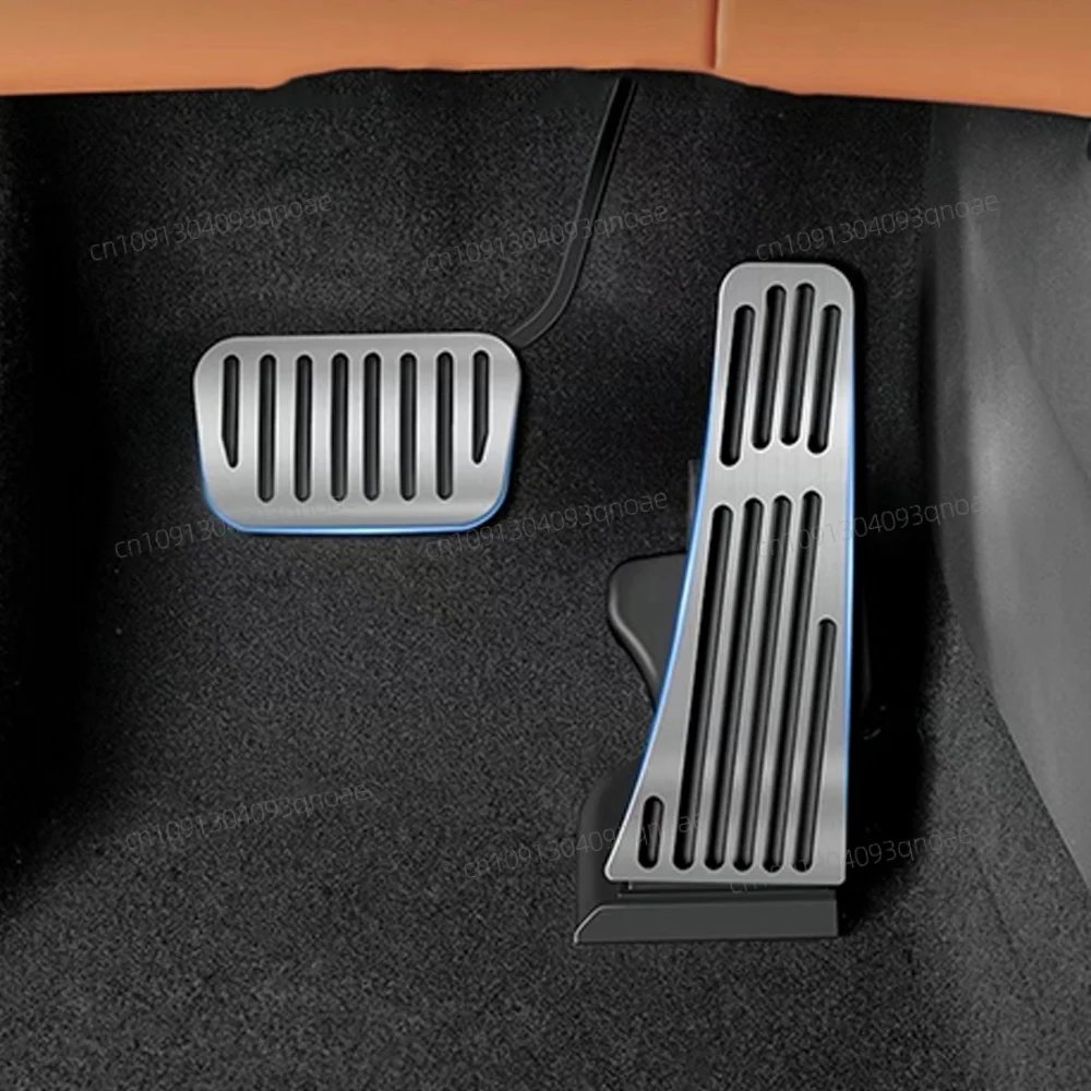 BYD Sealion 7/07 2024-25 Silver Non-Slip Brake Pedal Covers