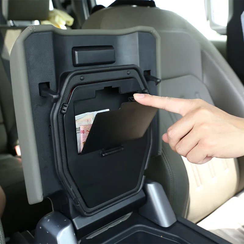 Land Rover Defender 110 (2020-2023) Hidden Armrest Storage
