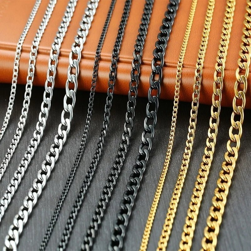 Vnox Men’s Black Gold Cuban Link Necklace – Stainless Steel